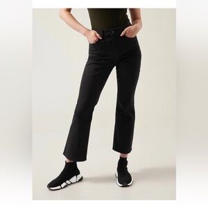 Athleta Women's Black Flex Kick Flare Jeans Size 6 Excellent Condition